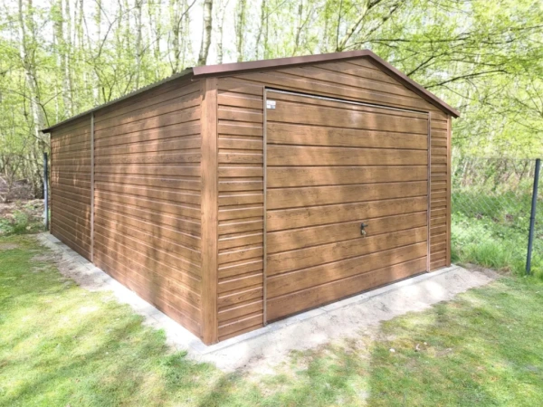 Premium plechová garáž 4×6 m – Zlatý Dub, sedlová strecha, zosilnená konštrukcia 1
