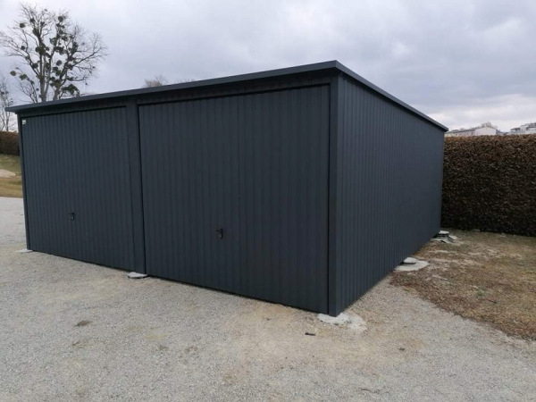 Priestranná a Odolná Garáž (6x5 m) - BTX 7016 3