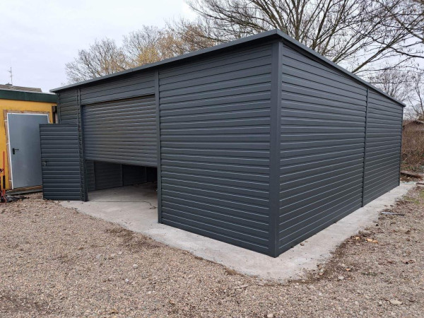 Montovaná plechová garáž 7×8 m – pevná, moderná, automatická! 2