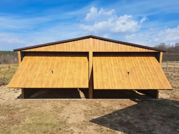 Plechová garáž 6×5 m – sedlová strecha – Zlatý dub / RAL 8017 1